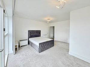 THE SHIPYARD- click for photo gallery